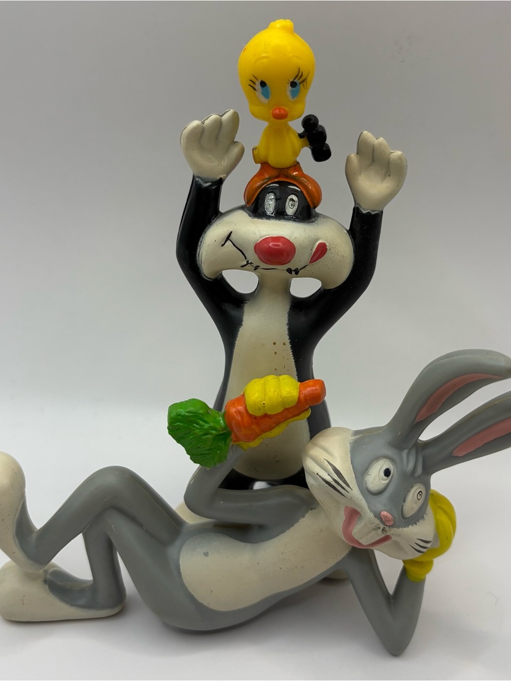 1978 Vintage Wilton 6 1/8*" Sylvester/Tweety & Bugs Cake tops